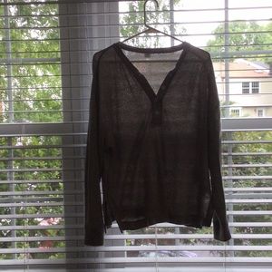 Light-weight knit Henley